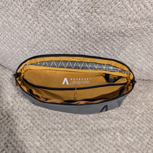 Gray Belt Bag - Picture 4 of 6